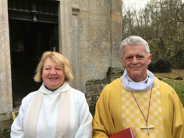 Photo of Bishop Frank Griswold with the Revd Mandy Flaherty